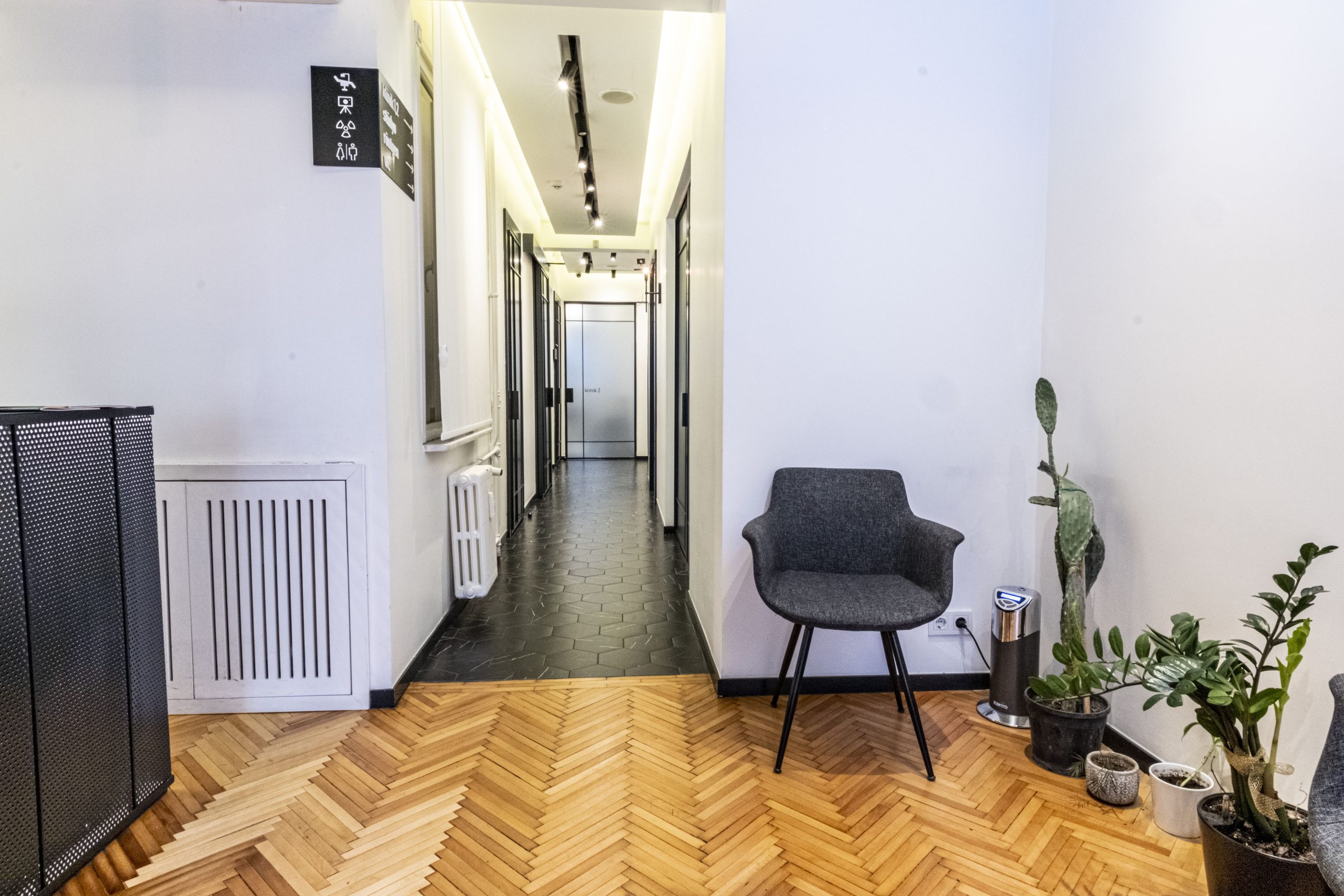 Cihangir Dental Clinic - Clinic View 5